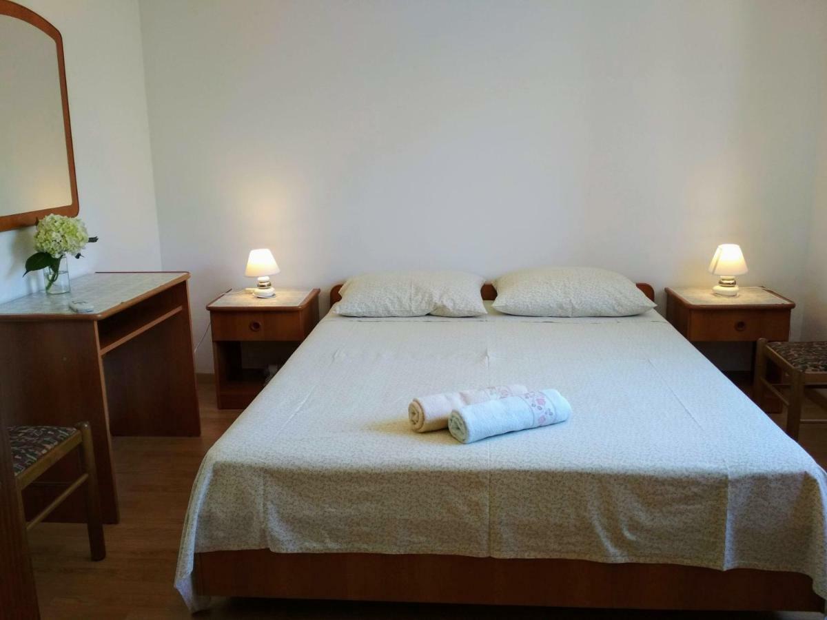 Antun Mozara Family House Bed & Breakfast Slano Ngoại thất bức ảnh